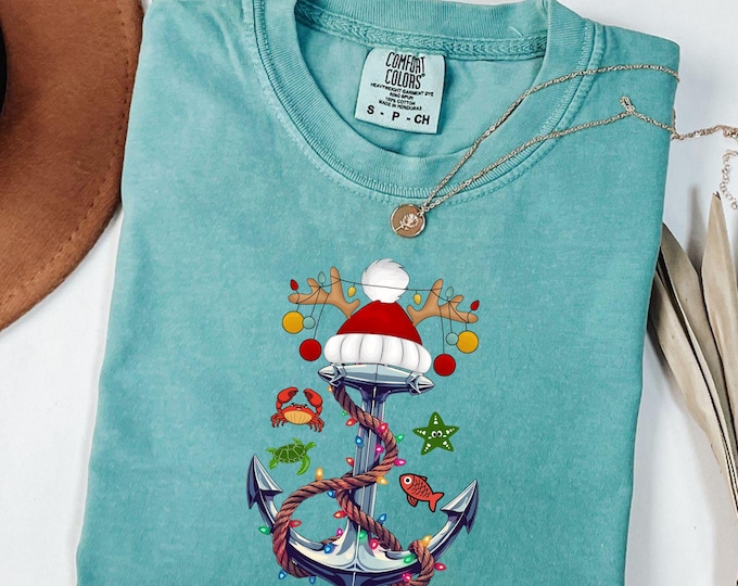 Nautical Christmas Fisher Dad T-Shirt: Xmas Lights Boating Sweatshirt