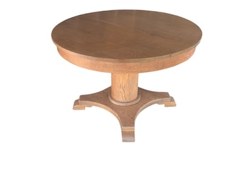 Antique Quarter Sawn Oak Pedestal Dining Table | Tiger Extension Table