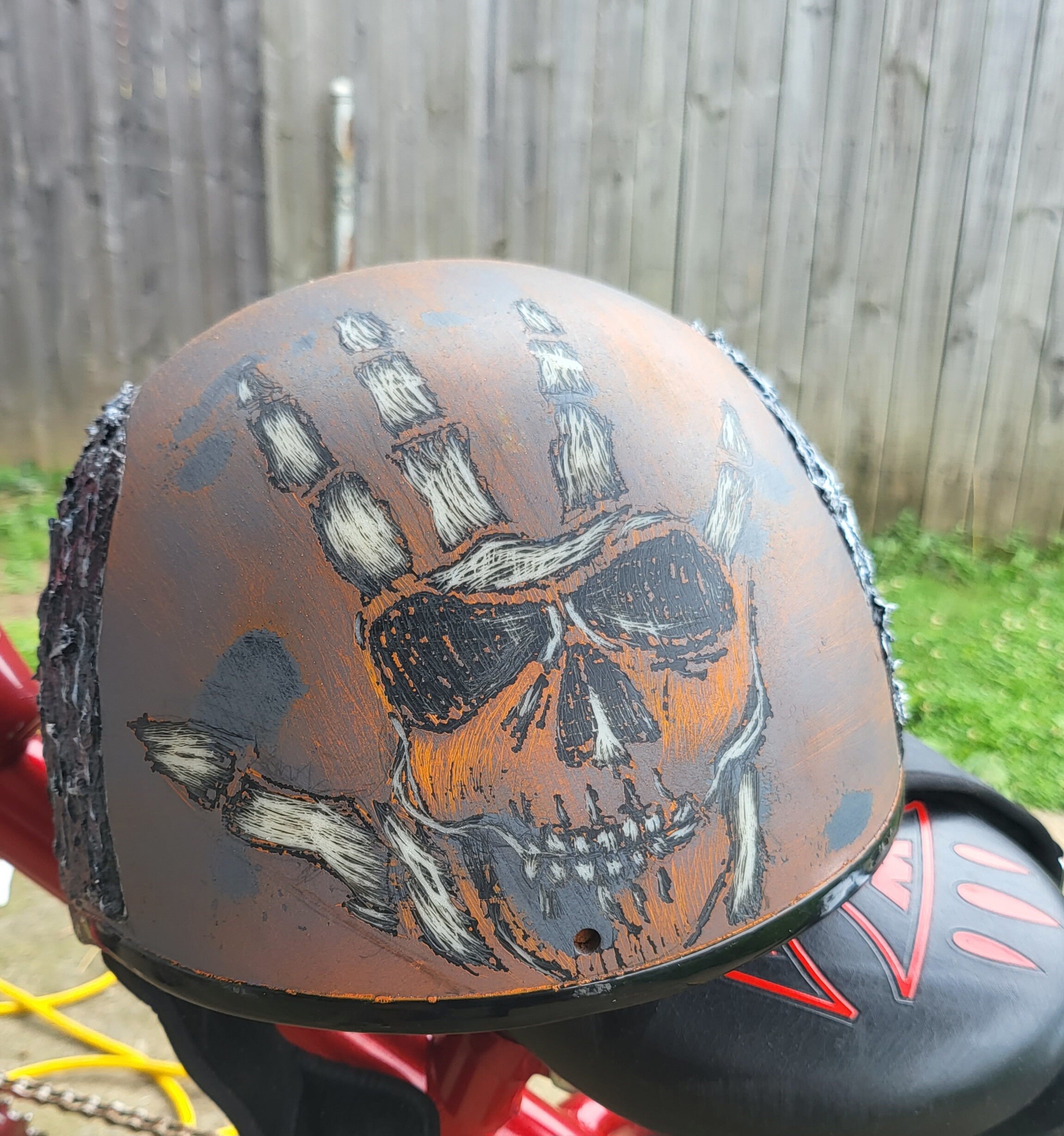 【激レア】 Custom SKULL BEE Custom Skull Art Motorcycle Helmet: Orange Biker Chopper