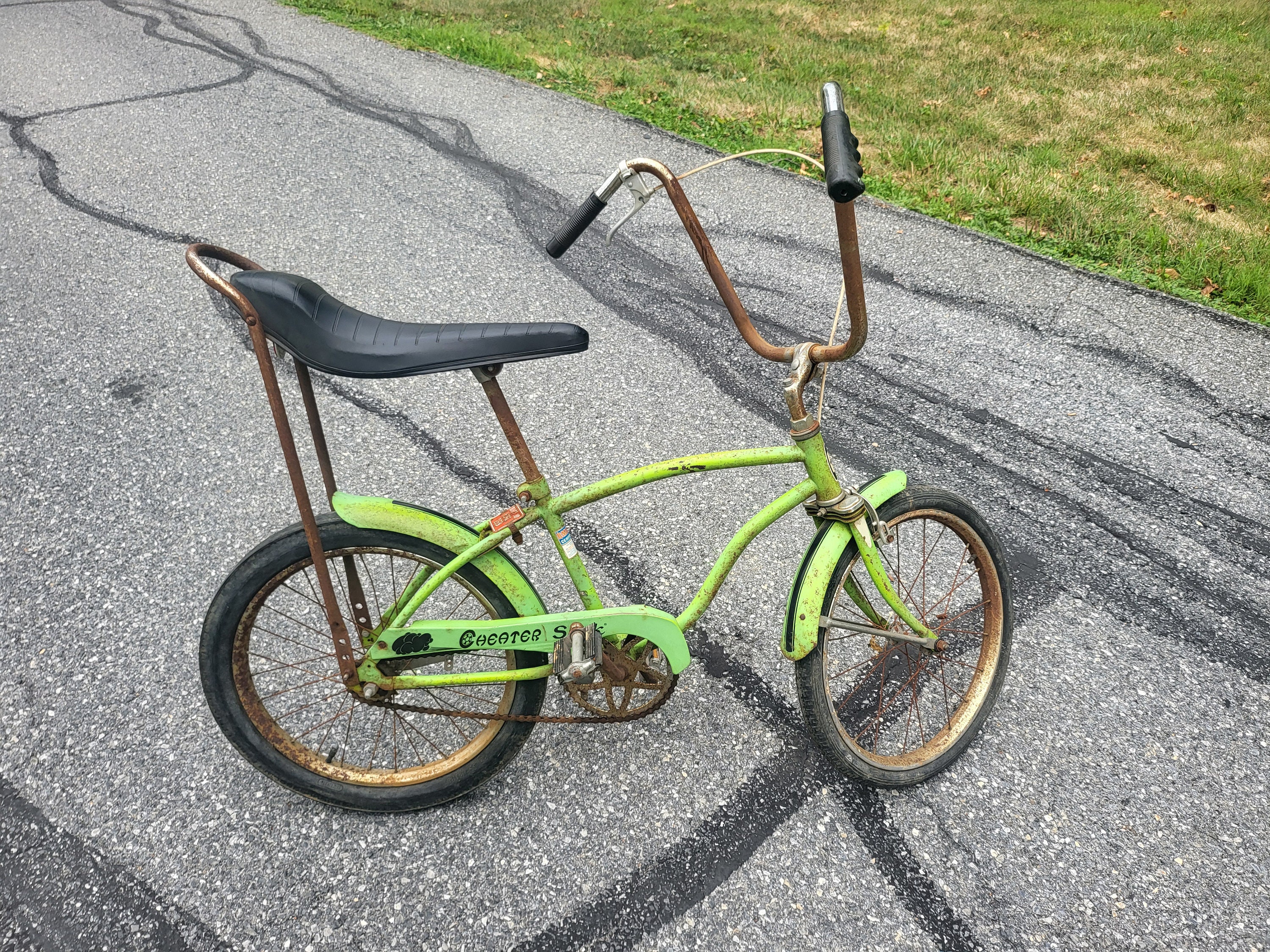 Vintage Bike, Murray Bike, Banana Seat Bike. Cheater Slick Vintage Bike, Murray Bike, Banana Seat Bike. Cheater Slick