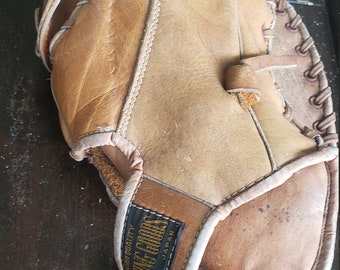 baseball glove, leather glove, baseball, old glove, old leather glove, sports glove, Japan glove