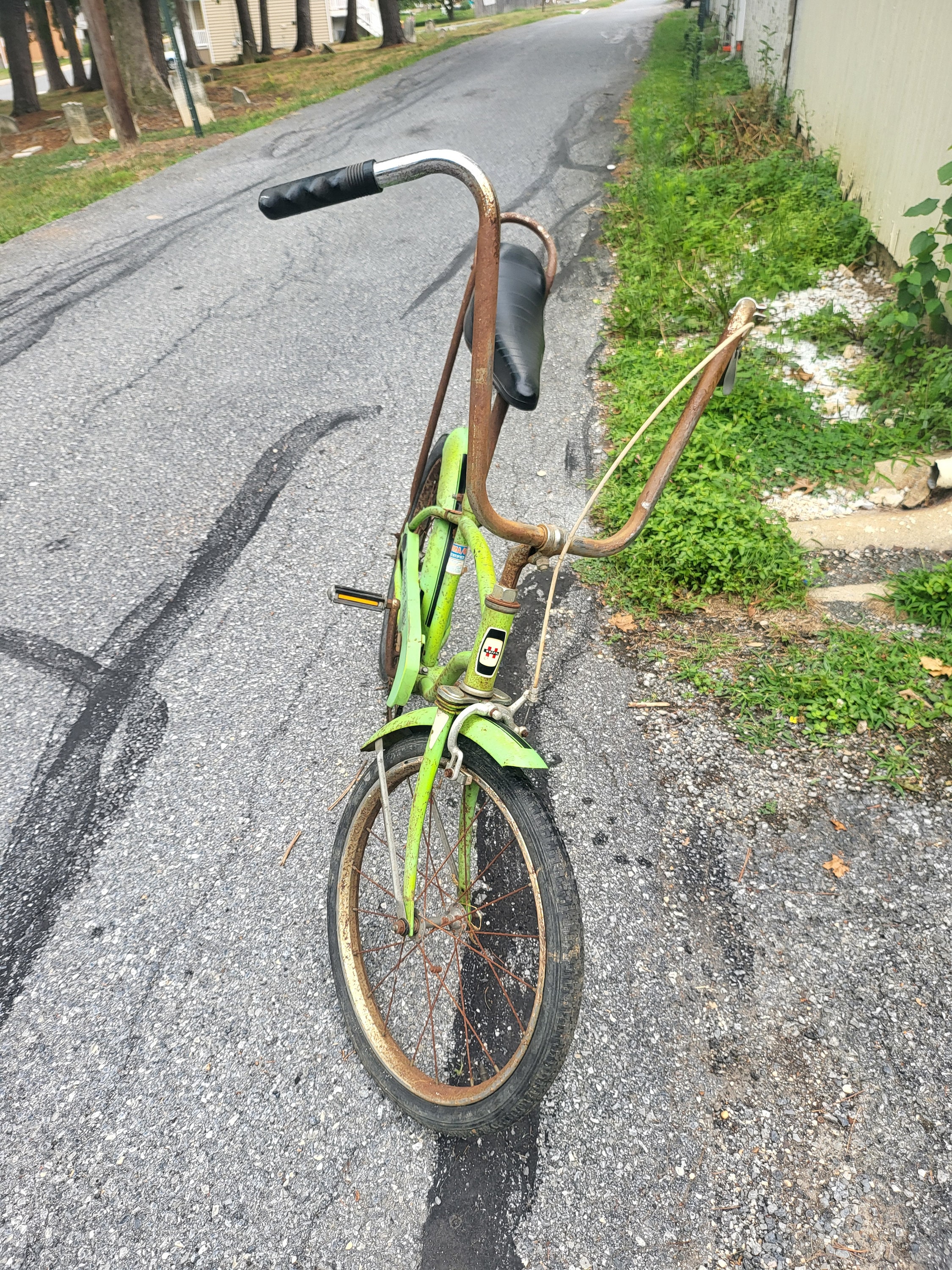 Vintage Bike, Murray Bike, Banana Seat Bike. Cheater Slick Vintage Bike, Murray Bike, Banana Seat Bike. Cheater Slick