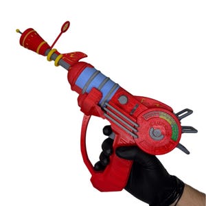 RayG blaster  Mk1 PROP/LIFESIZED
