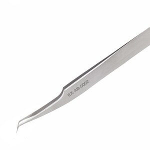 The VIBƎ - Lash Tweezer (0002)