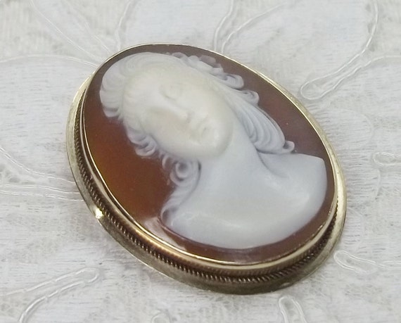Vintage High Relief Female Natural Shell Cameo in… - image 9