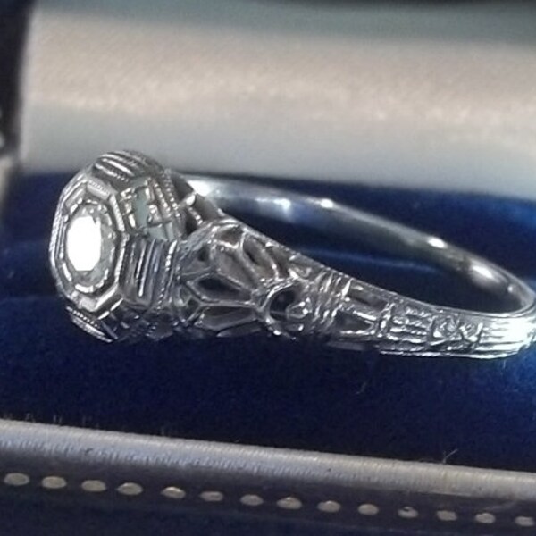 Antique 18K White Gold Filigree Old European Cut 0.15 Diamond Engagement Ring