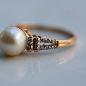Estate Pearl and Diamond Accent Ring Set in 14K Solid Yellow Gold, Size 7 / Pearl Ring / Pearl Engagement Ring / image 2