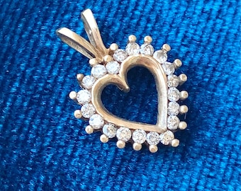 Diamond Heart Pendant in 10k gold, Vintage
