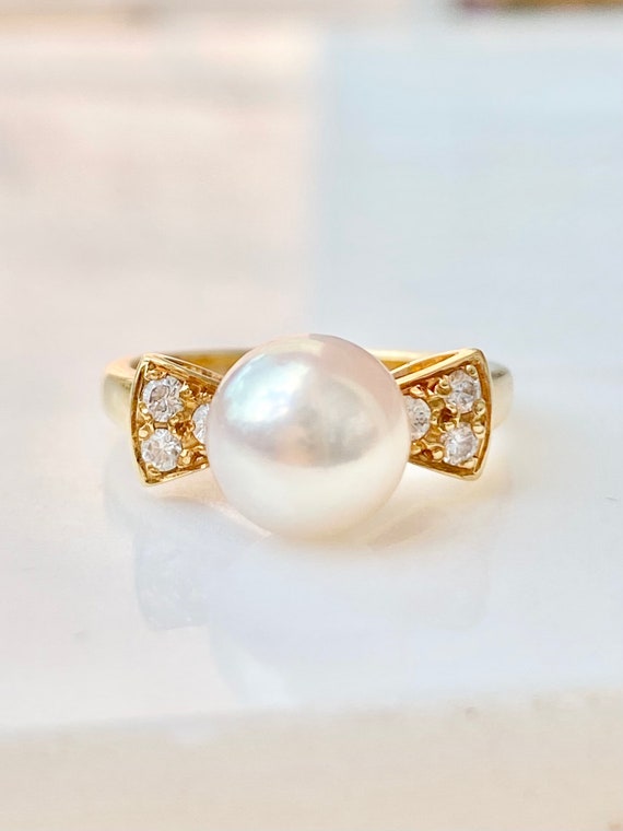 Mikimoto Pearl and Diamond 18k Gold Ring, Bow, Ri… - image 1