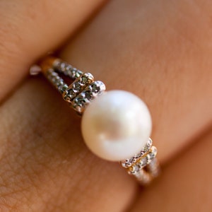 Estate Pearl and Diamond Accent Ring Set in 14K Solid Yellow Gold, Size 7 / Pearl Ring / Pearl Engagement Ring / image 6