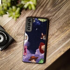 Funda para teléfono con personajes extravagantes: accesorios divertidos para niños, regalos únicos, fundas con temática de juguetes, recuerdos de cumpleaños y tecnología divertida.