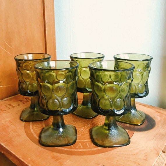 Featured image of post Green Pressed Glass Goblets