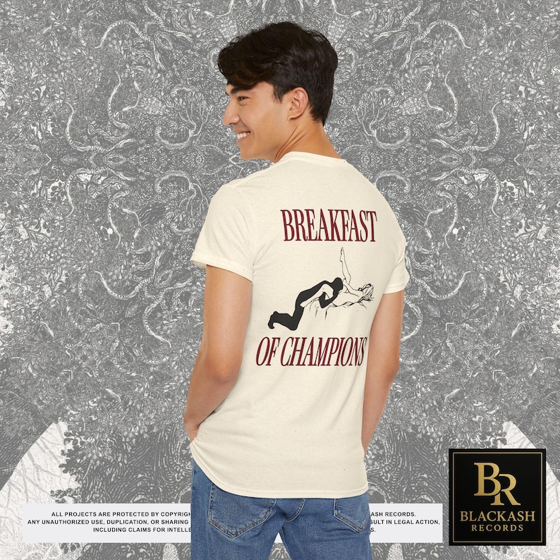 Camiseta com estampa "Café da Manhã dos Campeões" nas costas, Presente ideal para o Natal (inapropriado), Camisetas que arrasam, Presentes engraçados para casais, Presentes divertidos e originais imagem 10