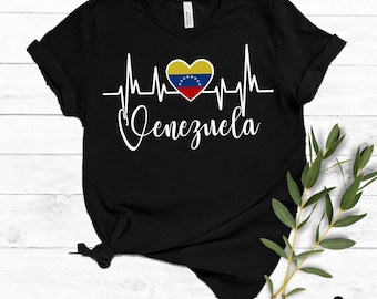 Venezuelas hjärta PNG | Venezuelas flagga hjärta T-shirt design | Venezuelansk sublimering PNG | Omedelbar digital nedladdning, kommersiellt bruk