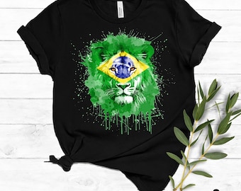 Leão do Brasil PNG | Design para camiseta com a bandeira do Brasil | PNG para sublimação | Design em alta, download digital instantâneo, uso comercial