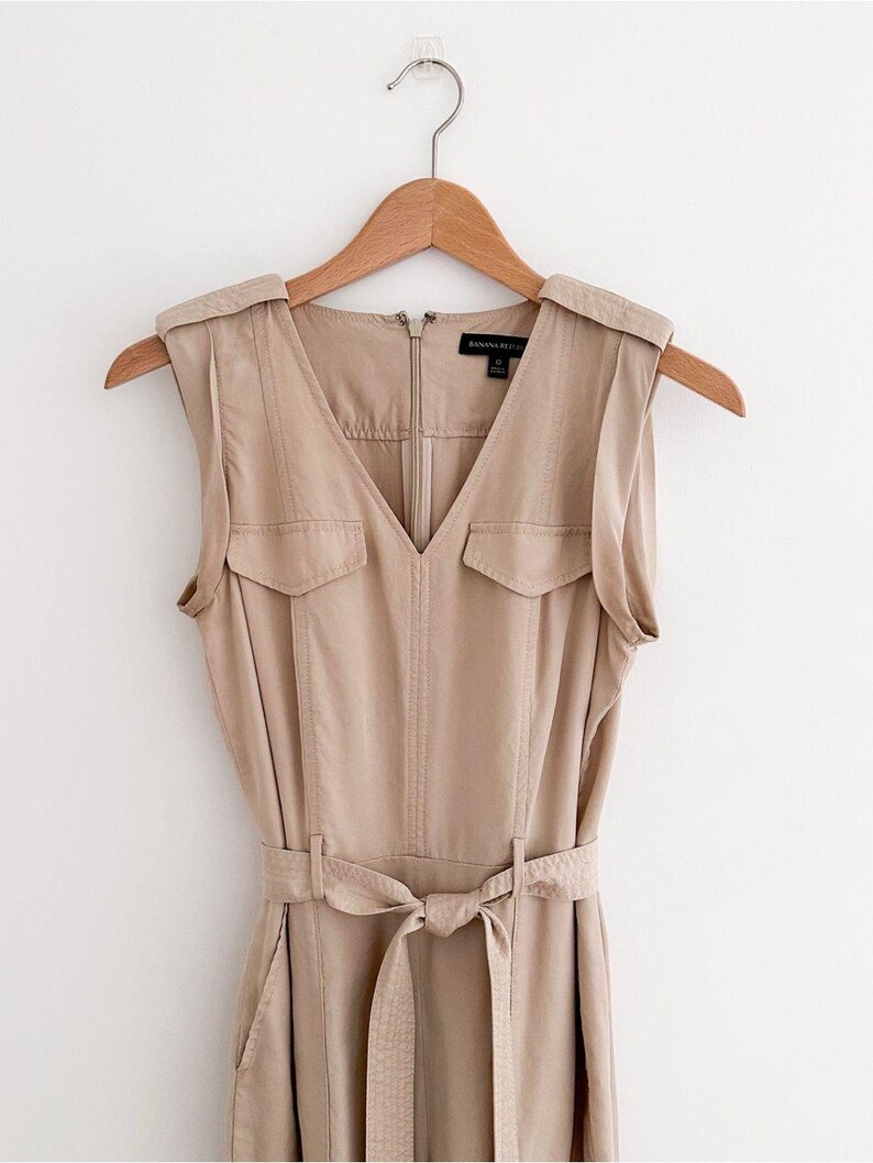 Banana Republic Tencel Utility Jumpsuit Khaki Tan Belted Minimalist Size 0 image 2