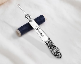 Engraved Name Seam Ripper | Personalized Sewing Tool Gift for Quilter or Tailor | Vintage Style Seam Ripper for Crafter, Mom, Grandma