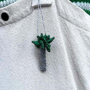 Handmade Macrame Palm Tree Keychain: Boho Tropical Bag Charm