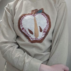 Bluza z nadrukiem Apple Patchwork - rozmiar mały