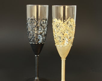 Black Gold Wedding Glasses Champagne Flutes Royal Wedding Hand-painted set of 2