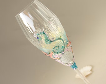 Seahorse Wine Champagne Glass Starfish Swarovski Crystals Gift for her, Hand Painted