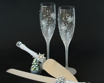 Winter Wedding Snowflake glasses Champagne Flutes Cake Server Set  Hand-Painted