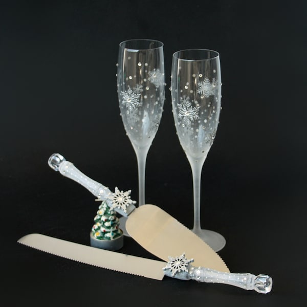 Winter Wedding Snowflake glasses Champagne Flutes Cake Server Set  Hand-Painted