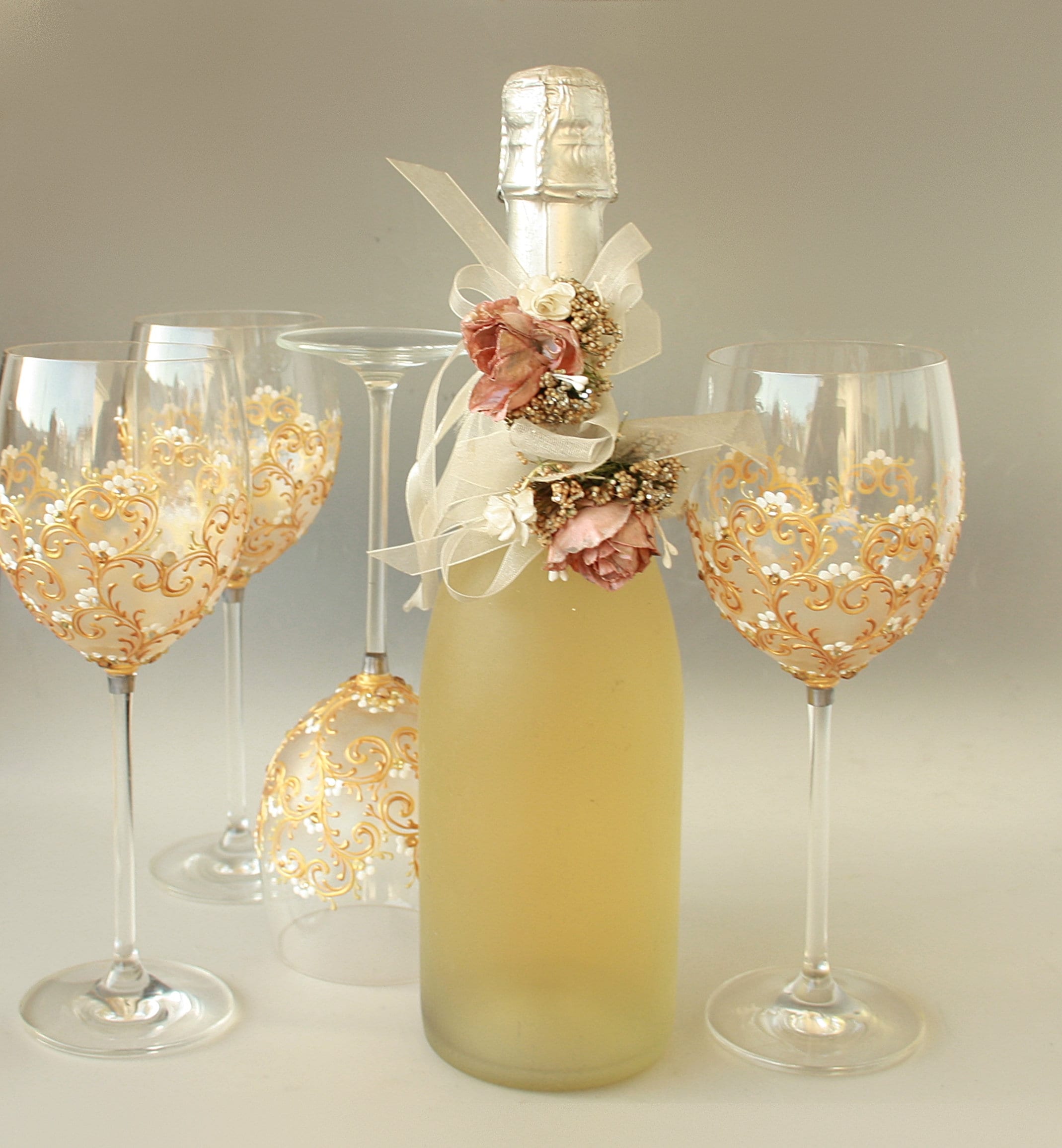 Swarovski Gold Crystal Wine Glasses - Decoralist