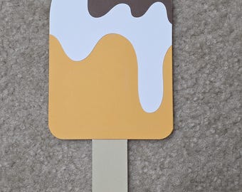 Handmade Ice Cream Gift Card Holder: Customizable Paper Craft