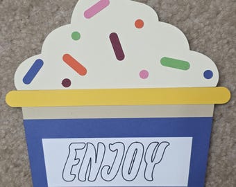 Handmade Ice Cream Cup Gift Card Holder: Customizable Paper Craft