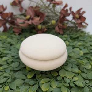 Ready to paint bisque-ware 3 1/4&quot; trinket box with lid