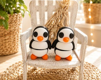 Snuggliez Baby Penguin – posable flexi-figure for collecting, fiddling & gifting