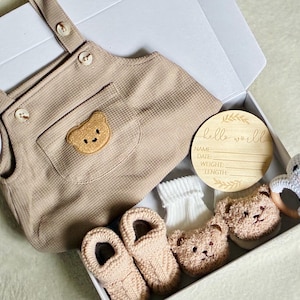 Newborn Teddy Bear Theme Baby Gift, New Baby Gift Set, Baby Shower Present, Mama to be