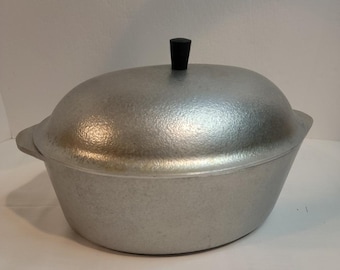 Vintage Club Hammered Aluminum 14 " Oval Roaster/Dutch Oven With Hammered Lid