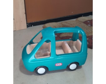 Vintage Little Tikes Green Dollhouse Family Mini Van Classic Toy Vehicle USA