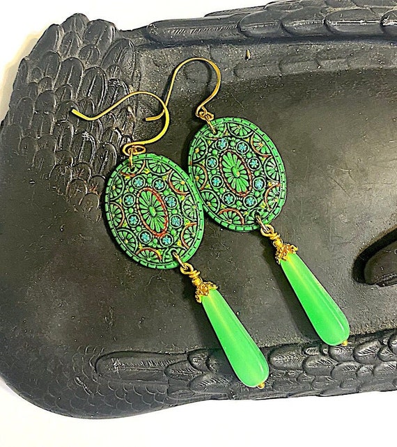 Boucles D'oreilles Pendantes Vintage Art Déco Perles Dorées Egyptian Revival - Occasion