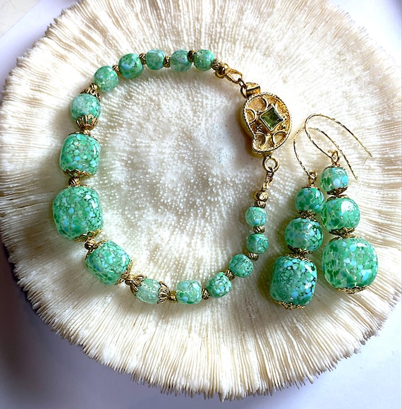 Handmade Vintage Glass Beaded Bracelet and Earrings Set. Clear 