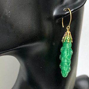 Vintage Rare Handmade  Green Satin Swirl Glass Beaded Earrings, Bohemian Moonglow Lampwork, 1B-19