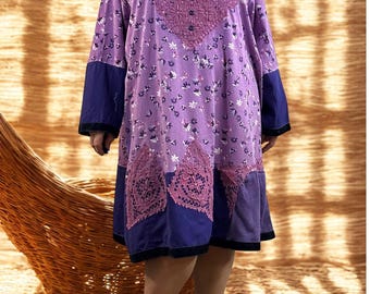 Size: 3X/#82/Upcycled women’s tunic/Antique lace/Oversized/Boho/ Shabby Chic/