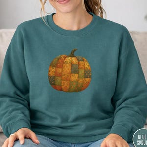 Pumpkin Faux Patchwork Sweatshirt, Cozy Fall Quilt Pattern Pullover