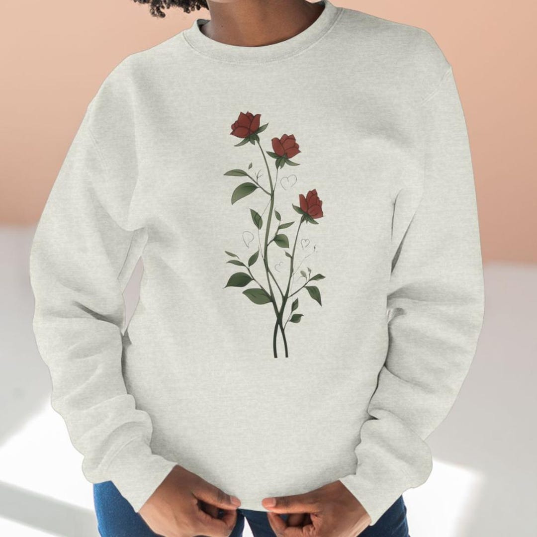 Vintage Red Roses Crewneck Sweatshirt Romantic Botanical Design Floral ...