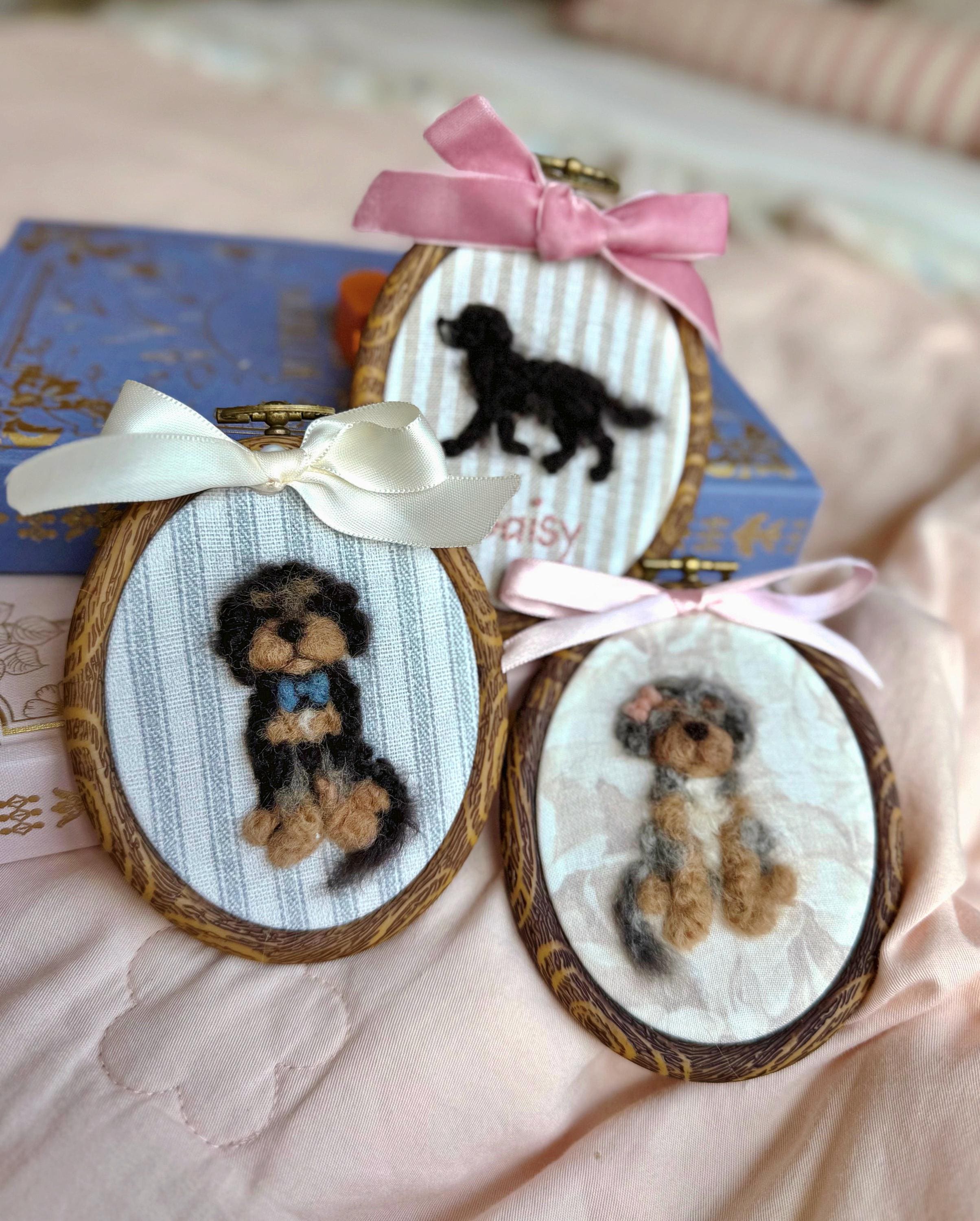 Handmade CUSTOM Golden Doodle Pet Portrait Dog Cat Heirloom nursery framed needle felted embroider personalize Art Gift Keepsake bernedoodle