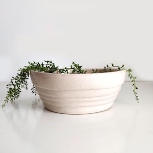 Maceta de cerámica beige escalonada de Mountainside Pottery, década de 1930, plato para jardín, macetero