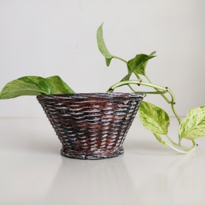 Small Flared Vintage Plant Cover Basket, cachepot