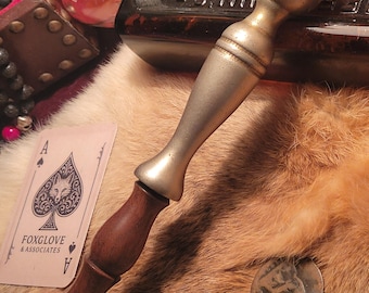 Thistlewick Wand - Handcrafted Wood Wizard Wand
