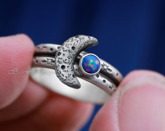 Sterling Moon Opal Ring - Celestial Rings, Star Ring, Constellation Ring, Galaxy Ring, Celestial Jewelry, Crescent Moon Ring, Night Sky