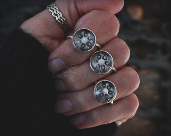Sterling Silver Snowflake Intaglio Ring – Hand Carved Quartz Winter Jewelry, Size 6, Size 8, Size 9