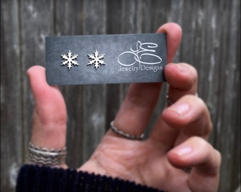 Sterling Silver Snowflake Stud Earrings – Winter Holiday Jewelry