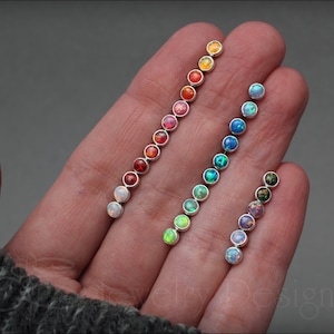 4 mm Opal Ohrstecker - Silber Opal Ohrstecker, Gold Opal Ohrstecker, Titan Opal Ohrstecker, Zierliche Opal Ohrringe, Kleine Opal Ohrringe, Opal Schmuck