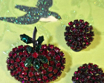 Conjunto vintage de broche y pendientes de clip con pedrería: Joyería de frutas de cristal hecha en Austria